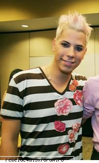 picz aja moolt imi place poza asta ...