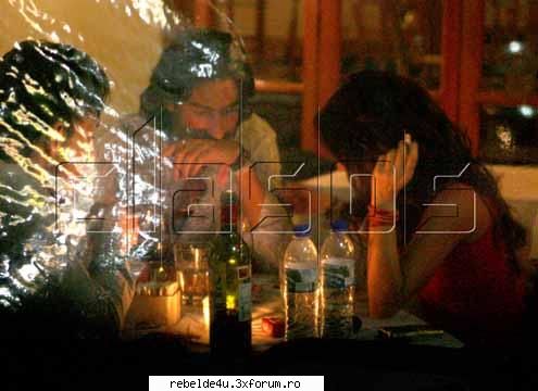 toti membrii rbd fumeaza!!! a3a