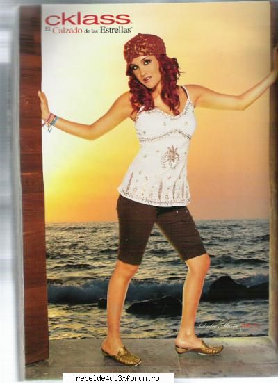 cklass vreau eu!! Loca por poncho