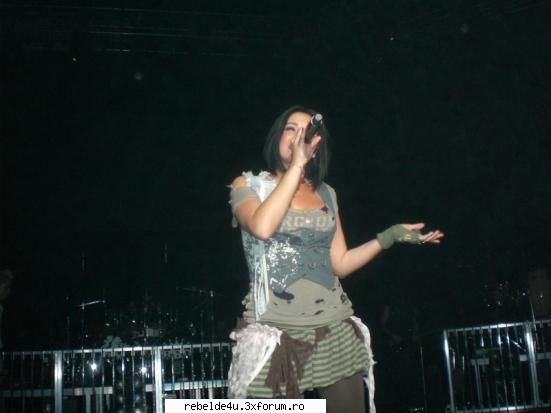 picz with the princess a8a