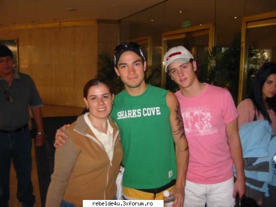 poze baietzii din rebelde alta