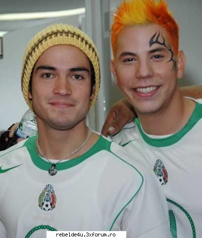 poze baietzii din rebelde a6a