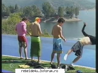 scene din novela a5a