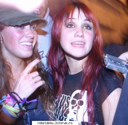 poze fetele din rebelde alta