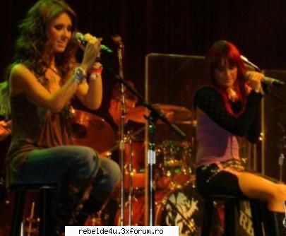 poze fetele din rebelde alta