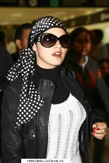 picz with the princess a13a