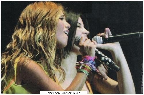 poze fetele din rebelde alta