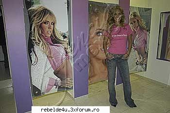 magazinul lui anahi din mexic!!! alta.. Loca por poncho