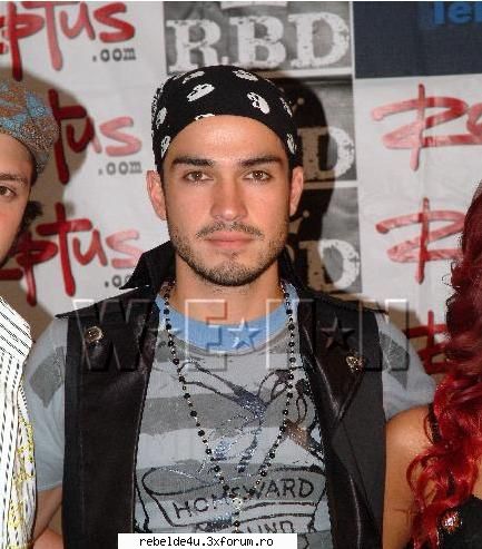 dea obisnuit ...picz>:) ultima...