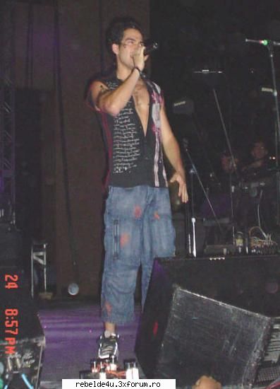 dea obisnuit ...picz>:) a10a