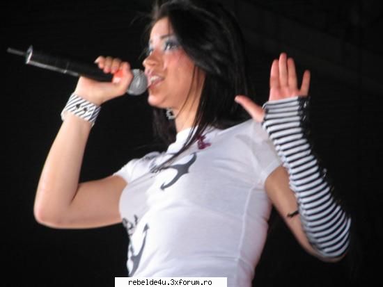 picz with the princess a31a