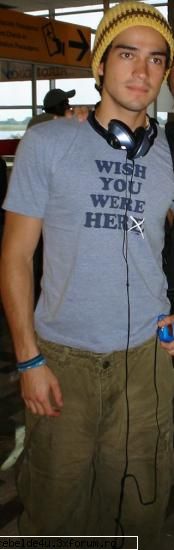 dea obisnuit ...picz>:) a5a