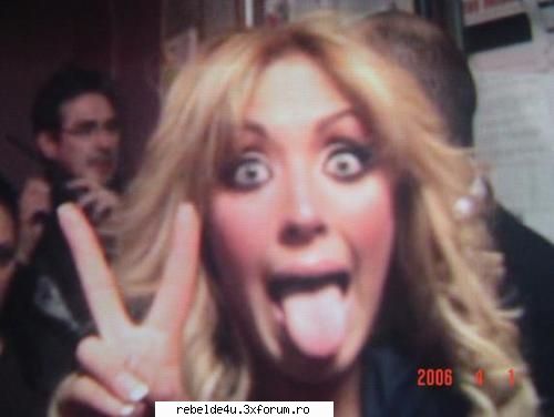 Anahi alias Mia Colucci - limbutza la vedere - Anahi