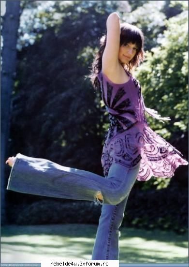 Ashlee Simpson :x - schwarz_girl_heart - Music...