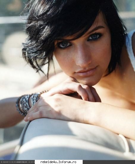 Ashlee Simpson :x - schwarz_girl_heart - Music...