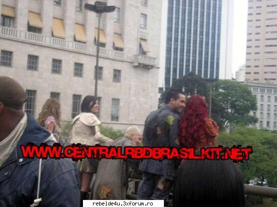 Capturi din clipul ,,Ser o parecer" - schwarz_girl_heart - Y soy rebelde.....