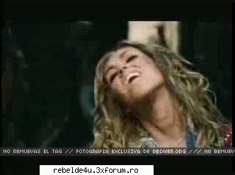 Capturi din clipul ,,Ser o parecer" - schwarz_girl_heart - Y soy rebelde.....