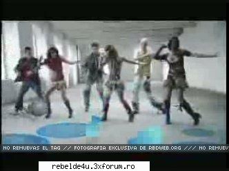 Capturi din clipul ,,Ser o parecer" - schwarz_girl_heart - Y soy rebelde.....