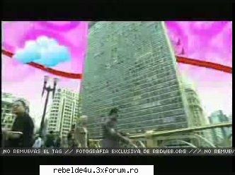 Capturi din clipul ,,Ser o parecer" - schwarz_girl_heart - Y soy rebelde.....