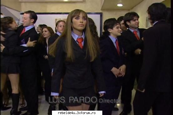 Capturi din clipurile RBD - schwarz_girl_heart - Y soy rebelde.....