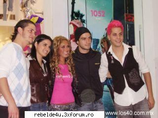 Magazinul lui Anahi din MEXIC!!! - schwarz_girl_heart - Anahi