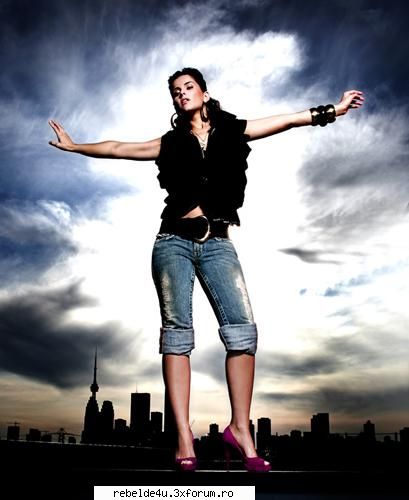 <Nelly Furtado> - schwarz_girl_heart - Music...