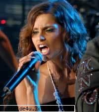 <Nelly Furtado> - schwarz_girl_heart - Music...