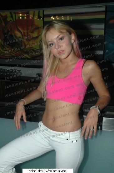 Poze->vico - schwarz_girl_heart - Y soy rebelde.....