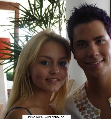 Poze->vico - schwarz_girl_heart - Y soy rebelde.....