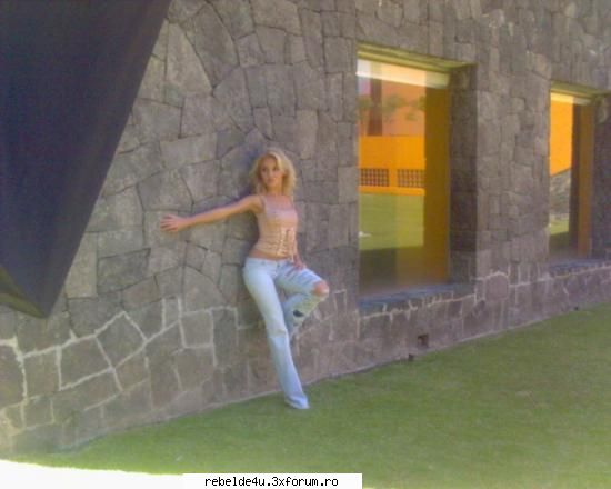 Poze->vico - miky_16 - Y soy rebelde.....