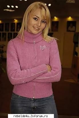 Poze->vico - schwarz_girl_heart - Y soy rebelde.....
