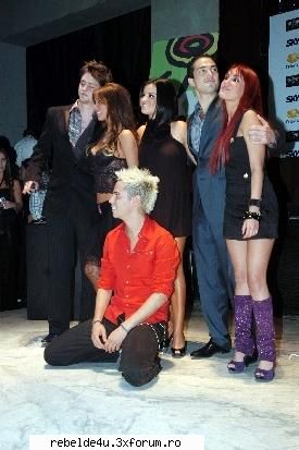 RBD-La Familia - schwarz_girl_heart - Y soy rebelde.....