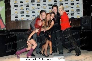 RBD-La Familia - schwarz_girl_heart - Y soy rebelde.....