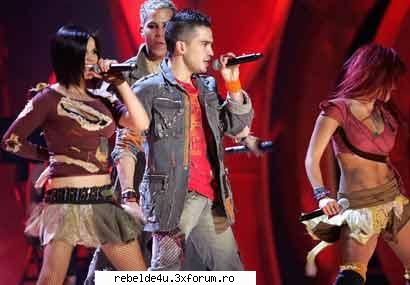 RBD in New York - miky_16 - Y soy rebelde.....
