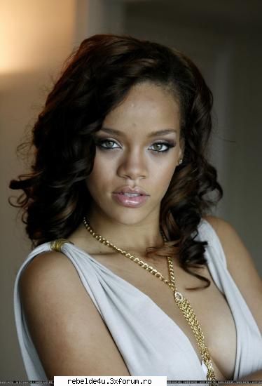 ^*^*RhIaNnA^*^* - miky_16 - Music...