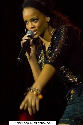 ^*^*RhIaNnA^*^* - miky_16 - Music...