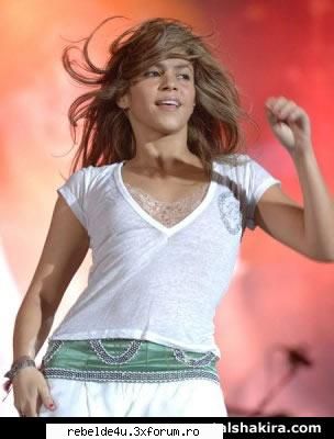 `/`/Shakira`/`/ - schwarz_girl_heart - Music...