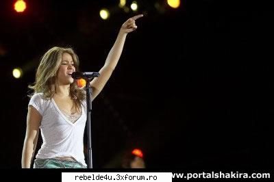 `/`/Shakira`/`/ - schwarz_girl_heart - Music...