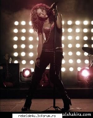 `/`/Shakira`/`/ - schwarz_girl_heart - Music...