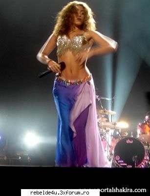 `/`/Shakira`/`/ - schwarz_girl_heart - Music...