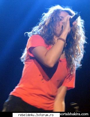 `/`/Shakira`/`/ - schwarz_girl_heart - Music...