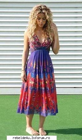 `/`/Shakira`/`/ - schwarz_girl_heart - Music...