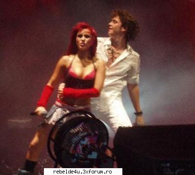 am dovada ca chris si dulce sunt impreuna - lory - Dulce
