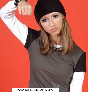 andreea b - schwarz_girl_heart - Music...