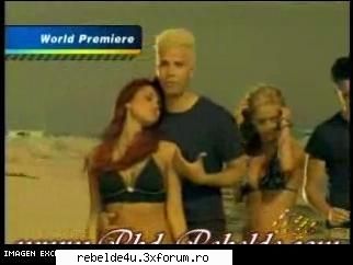 capturi din clipul ,,Tu Amor"... - schwarz_girl_heart - Y soy rebelde.....