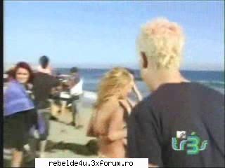 capturi din clipul ,,Tu Amor"... - sry..asta era ultima - Y soy rebelde.....