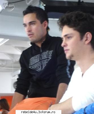 dea dea...vatzy obisnuit ...picz>:) - miky_16 - Poncho