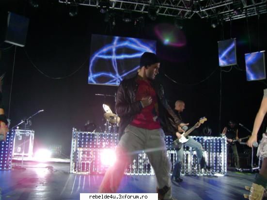 dea dea...vatzy obisnuit ...picz>:) - miky_16 - Poncho