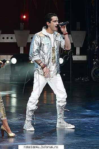 dea dea...vatzy obisnuit ...picz>:) - miky_16 - Poncho