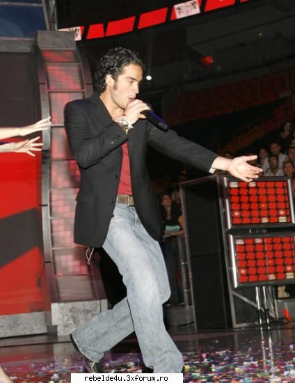 dea dea...vatzy obisnuit ...picz>:) - miky_16 - Poncho